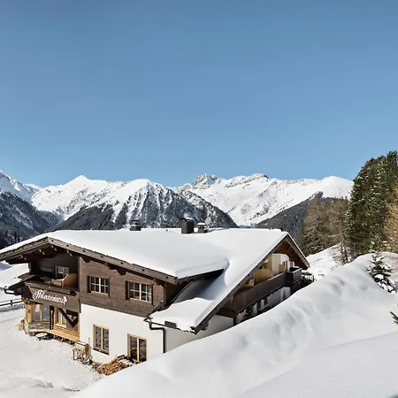 Berggasthaus Hoellensteinhuette