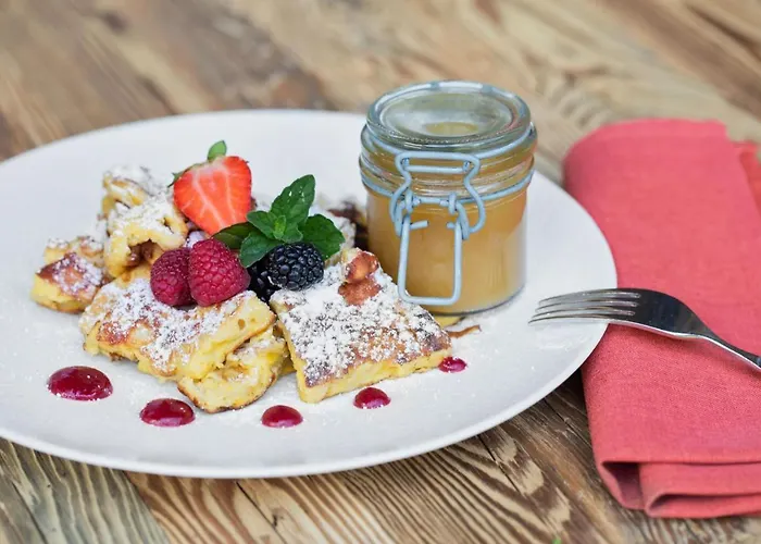 Berggasthaus Hoellensteinhuette 3* トゥクス