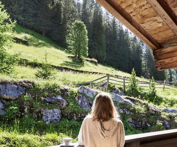 イン Berggasthaus Hoellensteinhuette トゥクス