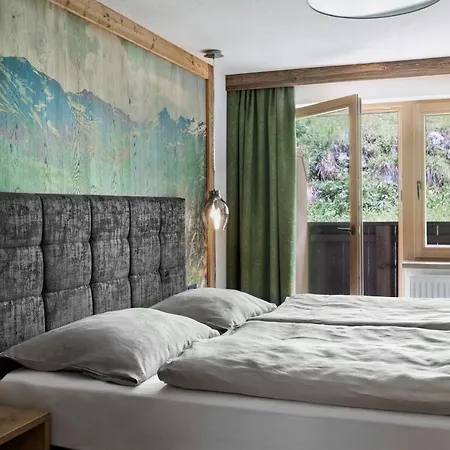 Berggasthaus Hoellensteinhuette Locanda Tux