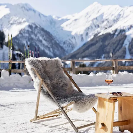 Berggasthaus Höllensteinhütte Gasthof 3*